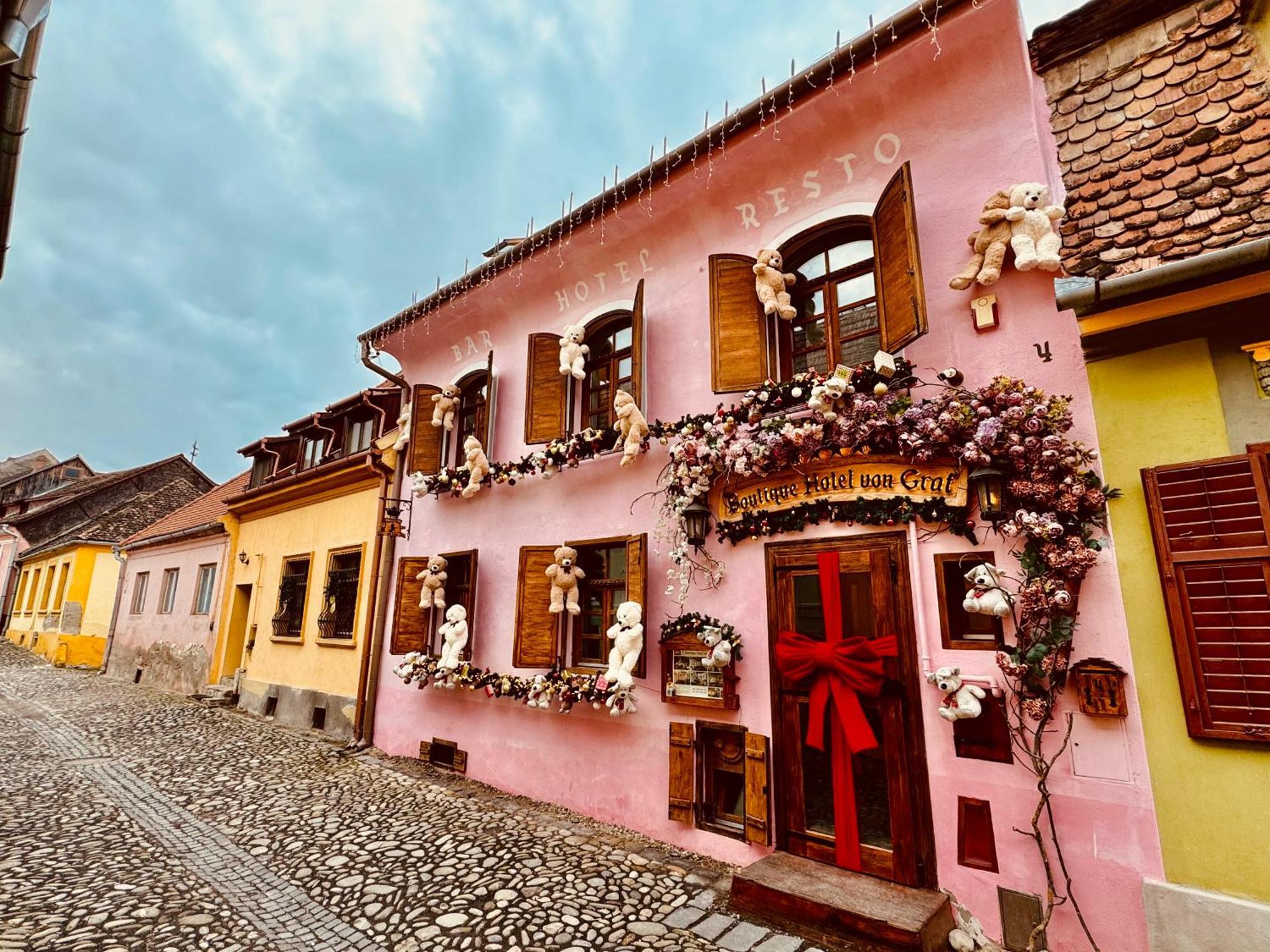 Boutique Hotel Von Graf Сигишоара Экстерьер фото